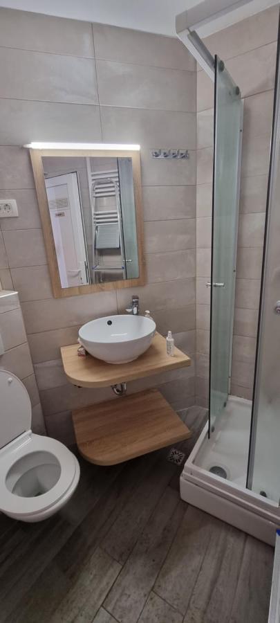 Tissa-Novalja Apartamento Exterior foto