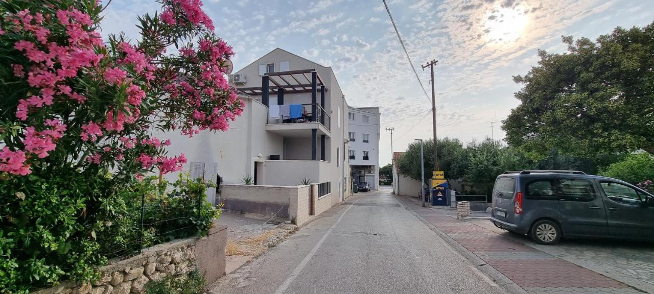 Tissa-Novalja Apartamento Exterior foto
